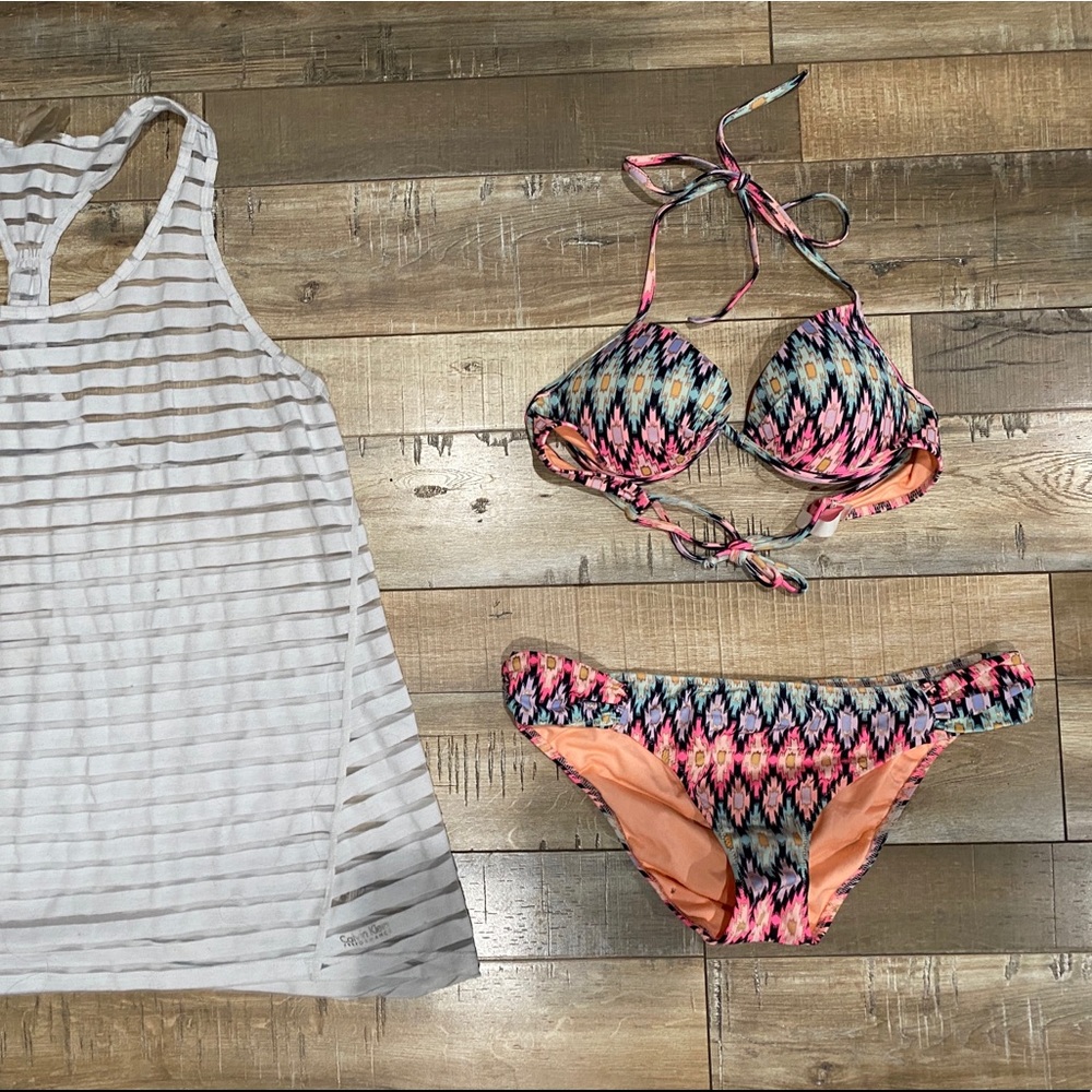 Victoria Secret - Picture 5 of 5